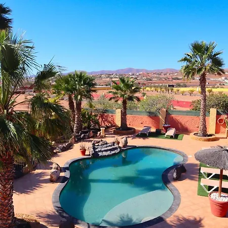 Villa Cora Triquivijate