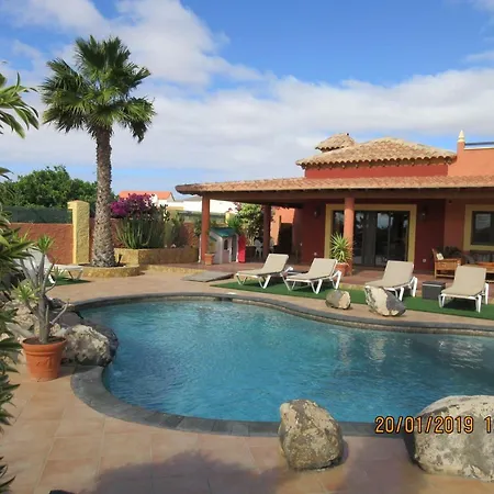 Villa Cora Triquivijate