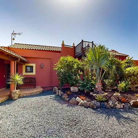 Cora - Traumvilla Mit Privatem Tennisplatz & Beheiztem Pool 빌라 Triquivijate