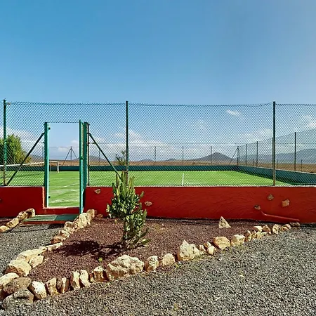 Cora - Traumvilla Mit Privatem Tennisplatz & Beheiztem Pool 빌라 Triquivijate