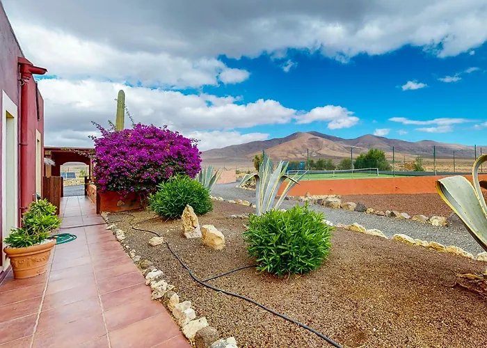 Villa Cora - Traumvilla Mit Privatem Tennisplatz & Beheiztem Pool *